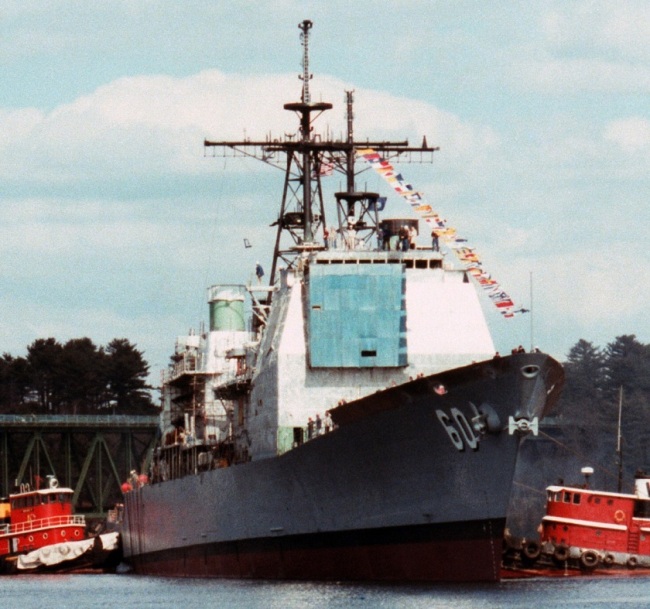 美国海军再退役两艘巡洋舰，同级舰剩余数量已少于055