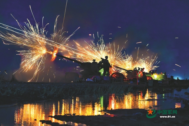 陆军某防空旅实弹射击训练掠影