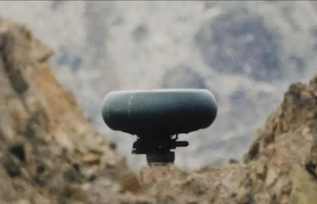 豪华型直-10武装直升机来了，“旗舰版”顶级配置，旋翼上面“顶个球”