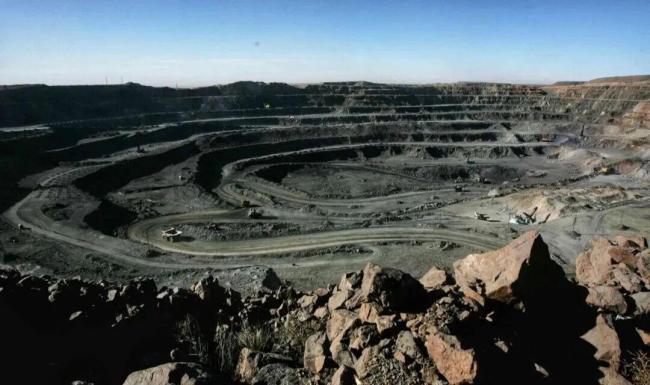 郑永年：“越斗越谈”将是中美新常态 伙伴姿态共塑未来