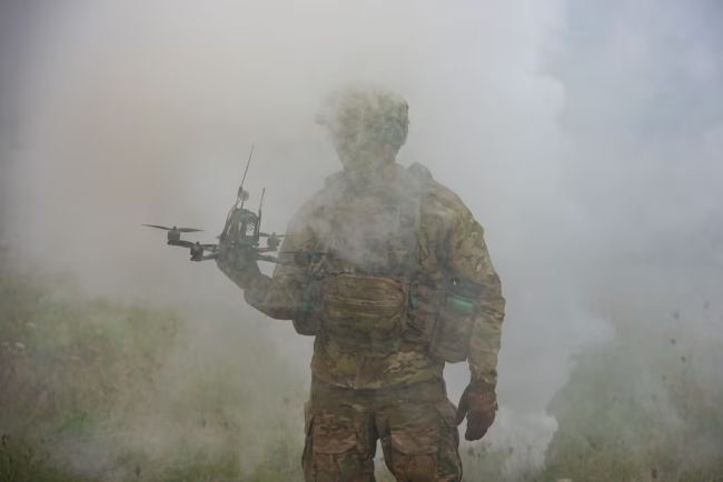 美陆军豪言壮语：未来3年要买100万架无人机