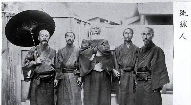 谈到琉球日本炸锅！中国帮日本梳理了一下“旧账”