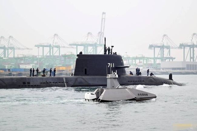 海鲲潜艇出海5次竟没装锚机 台媒指责台军草菅人命