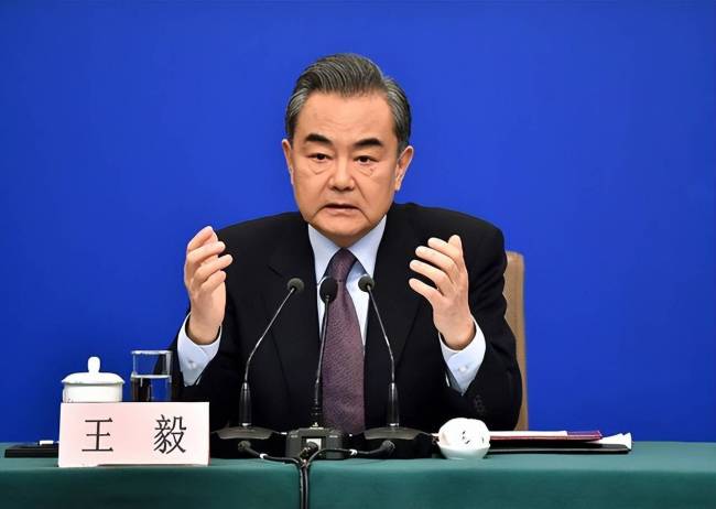 中国高度关注家门口的战火！中方将于18日赴柬埔寨、泰国开展新一轮穿梭调停