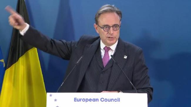 欧洲分裂,乌克兰吃饱,俄罗斯和美国笑了