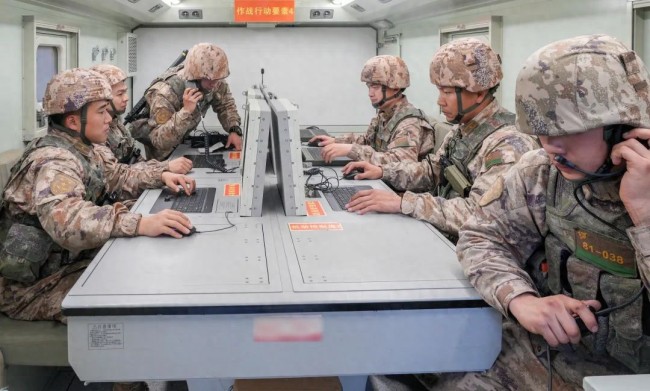 为啥每年过春节，解放军都要保持高度紧张的“战备状态”？