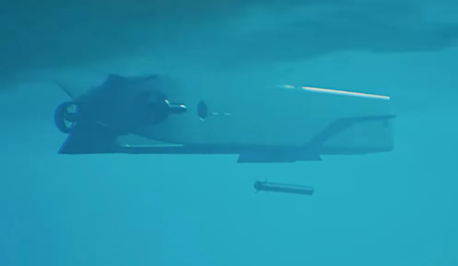 美国最新无人潜航器公开，可发射无人机、鱼雷的水下“吸血鬼”