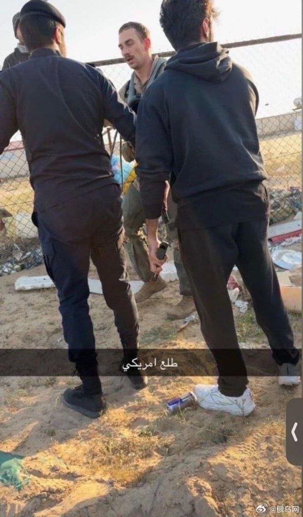 一架美军战机在科威特坠毁 飞行员弹射逃生