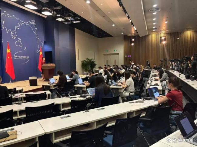 中国就试射了一枚潜射导弹,美日澳新能吵四天?