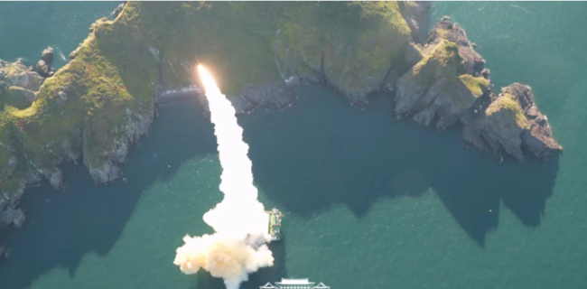 韩国首次试射助推滑翔高超导弹,半岛高超竞赛愈演愈烈