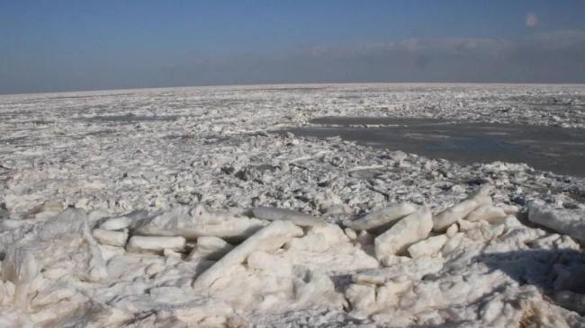 辽东湾海冰分布面积达9688平方公里 较月初增长55%
