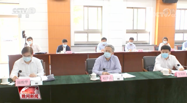 国务院副总理，多位省委书记、省长赴考场检查