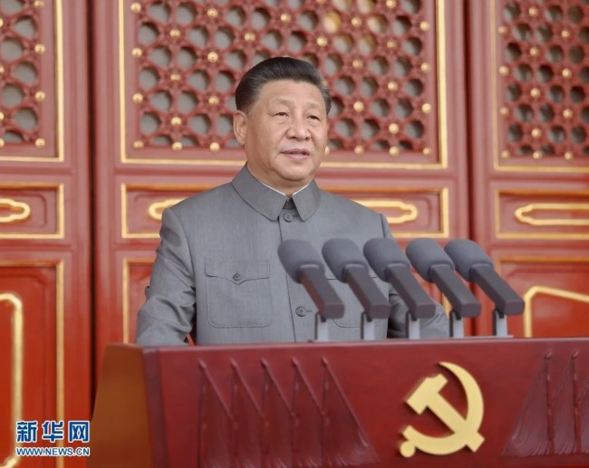 7月1日，庆祝中国共产党成立100周年大会在北京天安门广场隆重举行。中共中央总书记、国家主席、中央军委主席习近平发表重要讲话。新华社记者鞠鹏摄