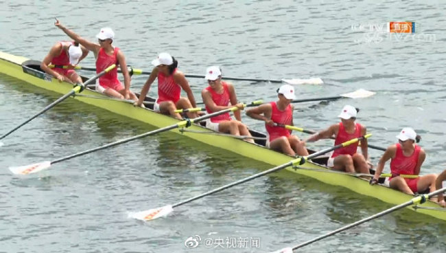 创造历史！中国队女子八人单桨有舵手决赛摘铜