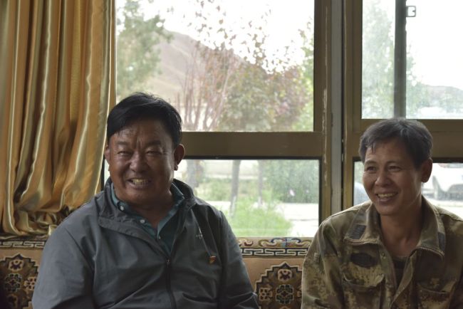 雪域欢歌70载·西藏启航新时代丨互帮互学 携手并进——西藏百姓的民族团结情