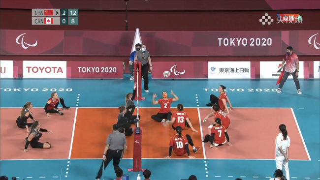 中国女子坐式排球队3-0战胜加拿大挺进决赛