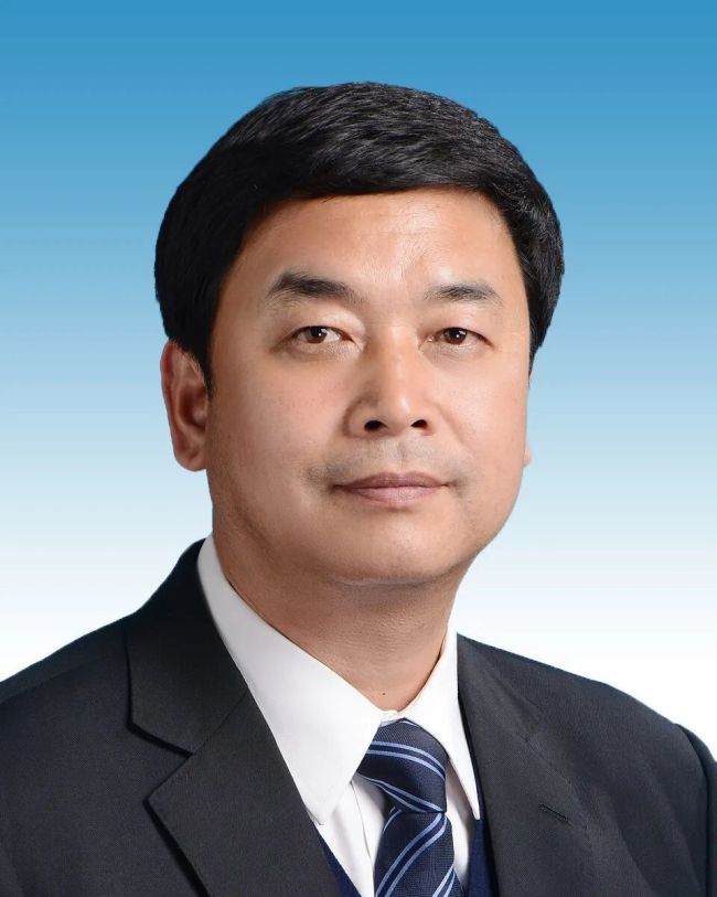 严金海任西藏自治区副主席、代理自治区主席