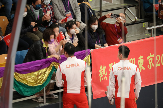 内地奥运健儿向香港市民示范表演