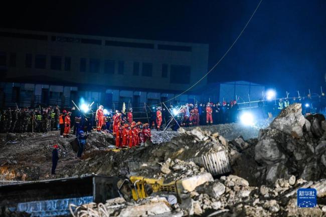 贵州在建工地山体滑坡共致14人遇难 搜救工作结束