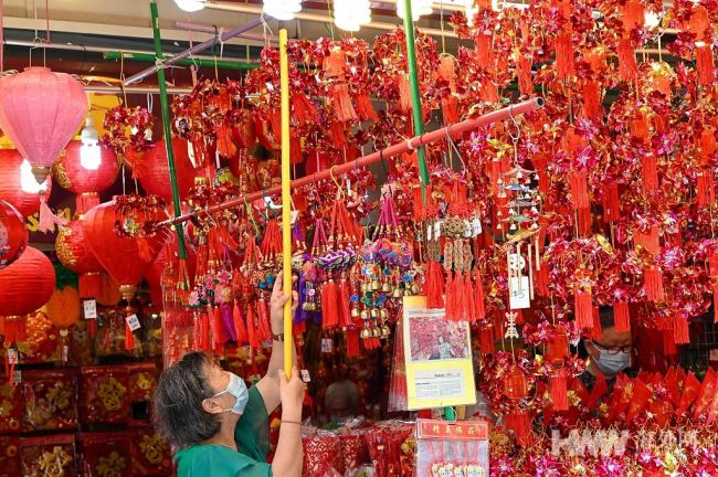 新加坡唐人街春节气氛浓郁