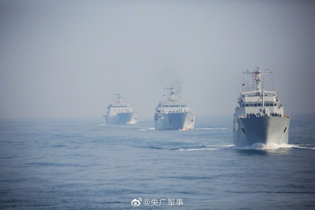 东部战区海军全要素登陆作战演练