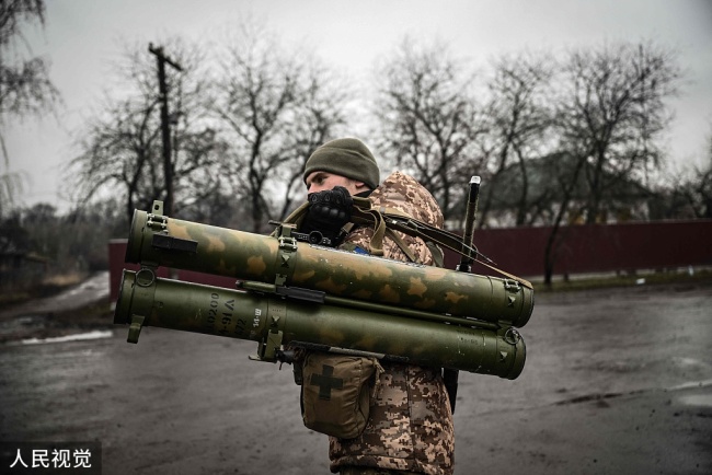 乌克兰暂停＂国际军团＂招募:没有武器 新兵还帮倒忙