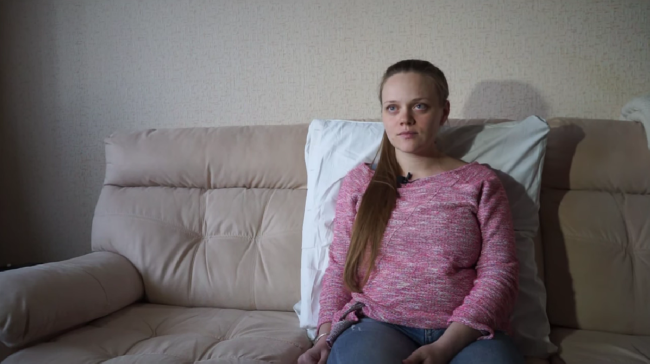 马里乌波尔妇产医院产妇否认俄军空袭还批美联社