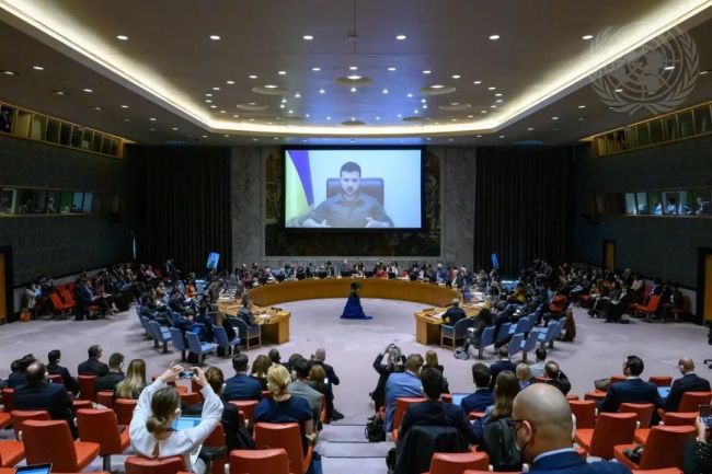 泽连斯基呼吁安理会开除俄罗斯，并对联合国的体制进行改革