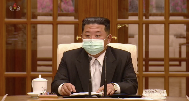 朝鲜新增1.8万例发热病例 死亡6例