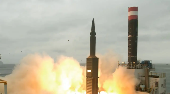 联合针对朝鲜 美韩时隔近5年再次实弹发射弹道导弹