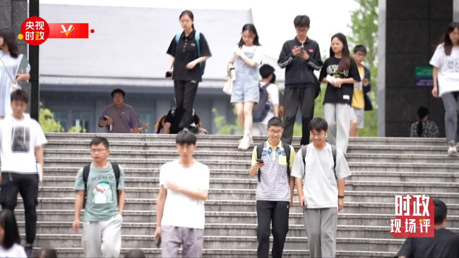 时政现场评丨在宜宾感受总书记对民企与就业的殷殷关切之心