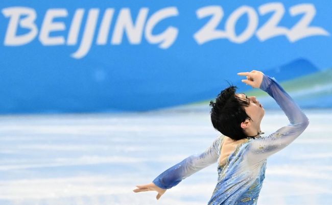 羽生结弦宣布退役：不再参加竞技比赛