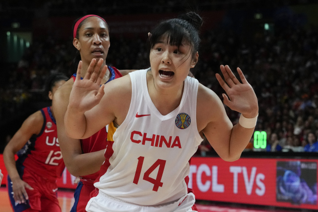 最好的国庆献礼！中国女篮获得世界杯亚军