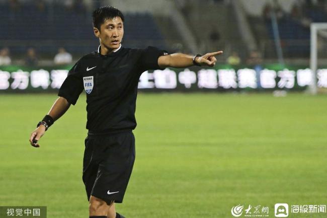 小伙带15斤油条膨松剂飞卡塔尔：让中国球迷吃上炸油条