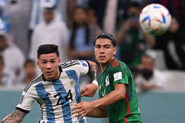 梅西传射拯救阿根廷队！法国队“破咒”提前出线