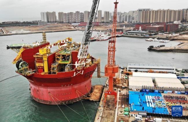 中國製造“海上油氣巨無霸”順利交付