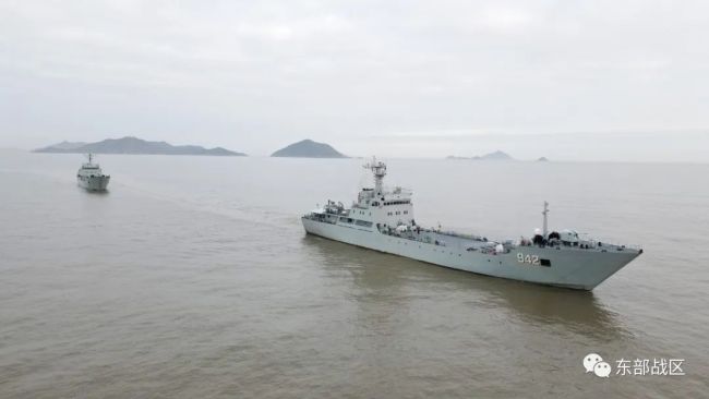 登陆舰编队,破浪出击!