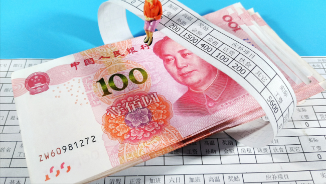 月收入一万真是常态吗？12.7亿的人月收入低于5000元