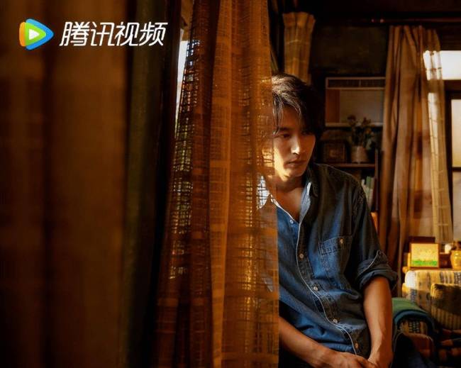 导演说言承旭拍戏时一直吃水煮菜 哪有什么40减20