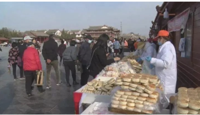 41万元网红摊位开卖 老板称15天回本