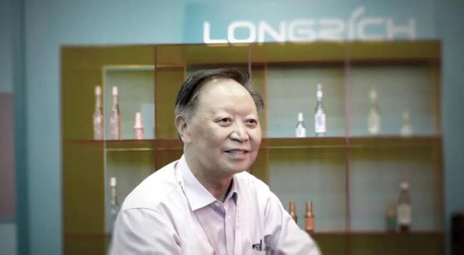 爱赚快钱的“中国蛇王”出事了，昔日中国日化领军者惨淡收场