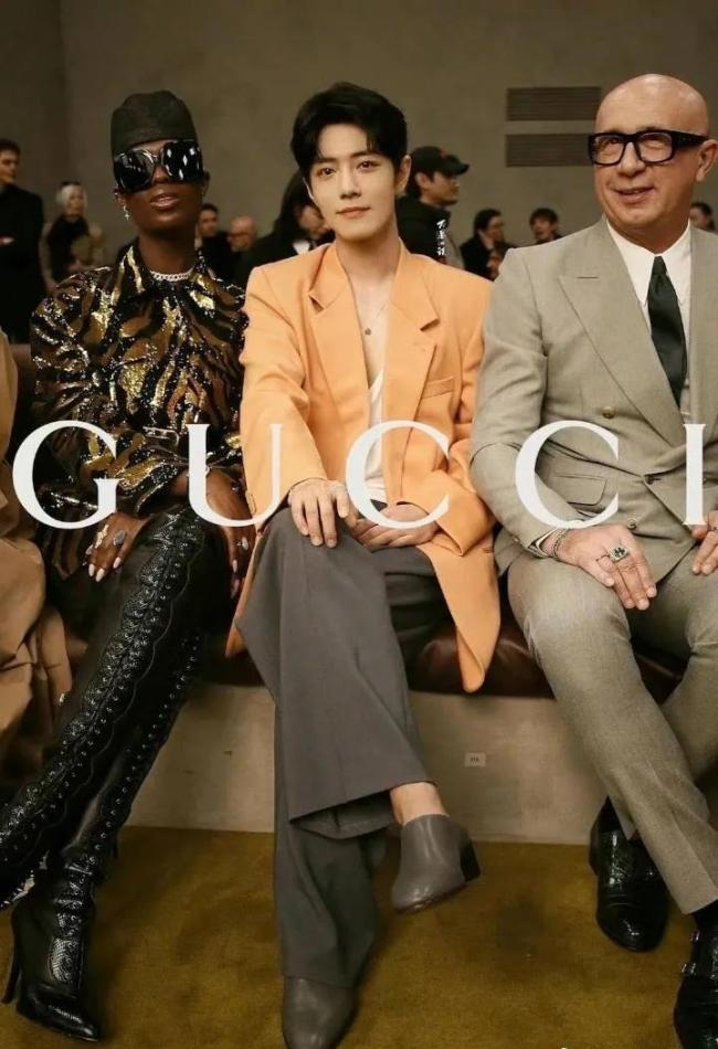 肖战登意大利电视节目 网友：谁家粉丝这么幸福   