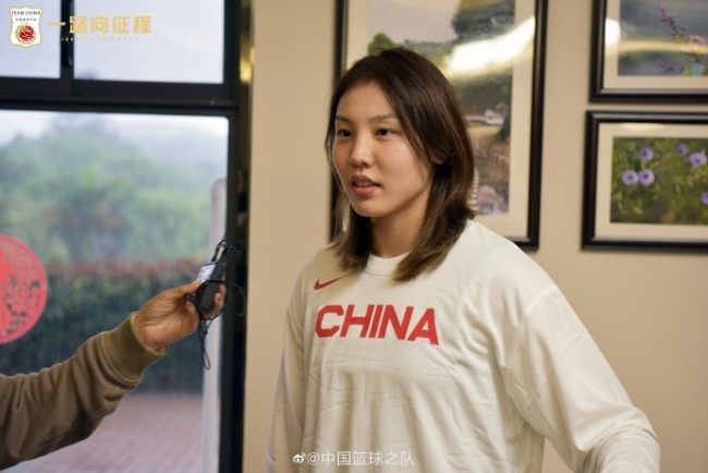 中国女篮正式开始集训，12名球员已抵达基地报到