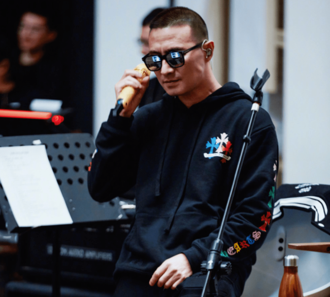 张继科赌博牵连章子怡汪峰 汪峰爱赌之事此前被卓伟揭发过