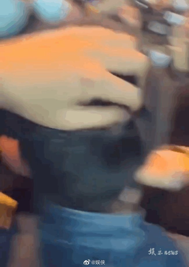 张大大西安街头被人摸头 张大大：没想到我也有这一天