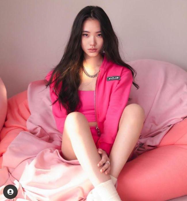 小s二女儿近照成熟性感 仿佛是照着林志玲的模子刻出来的