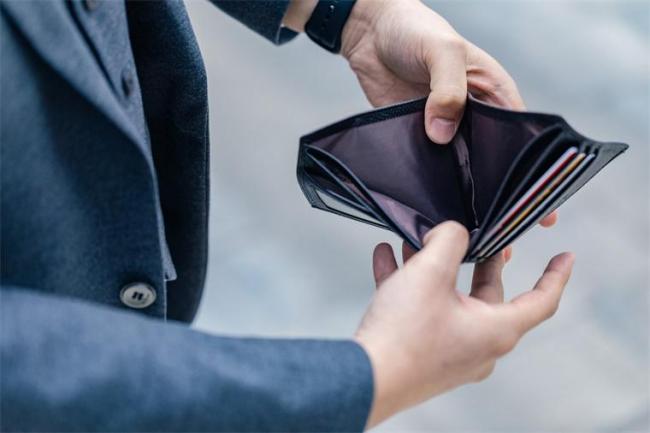 我国年轻人存款情况调查 过半年轻人存款不足10万 网友：竟然有 46% 超过了？