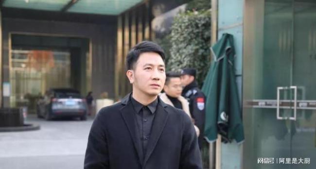 杭州保姆纵火案 这位“渣男”的真面目渐渐暴露出来