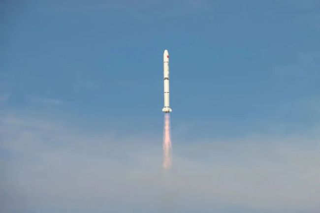 长二丙火箭成功发射环境减灾二号06卫星