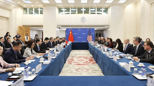 中美深入交谈近4个半小时 两国商务部宣布成立工作组
